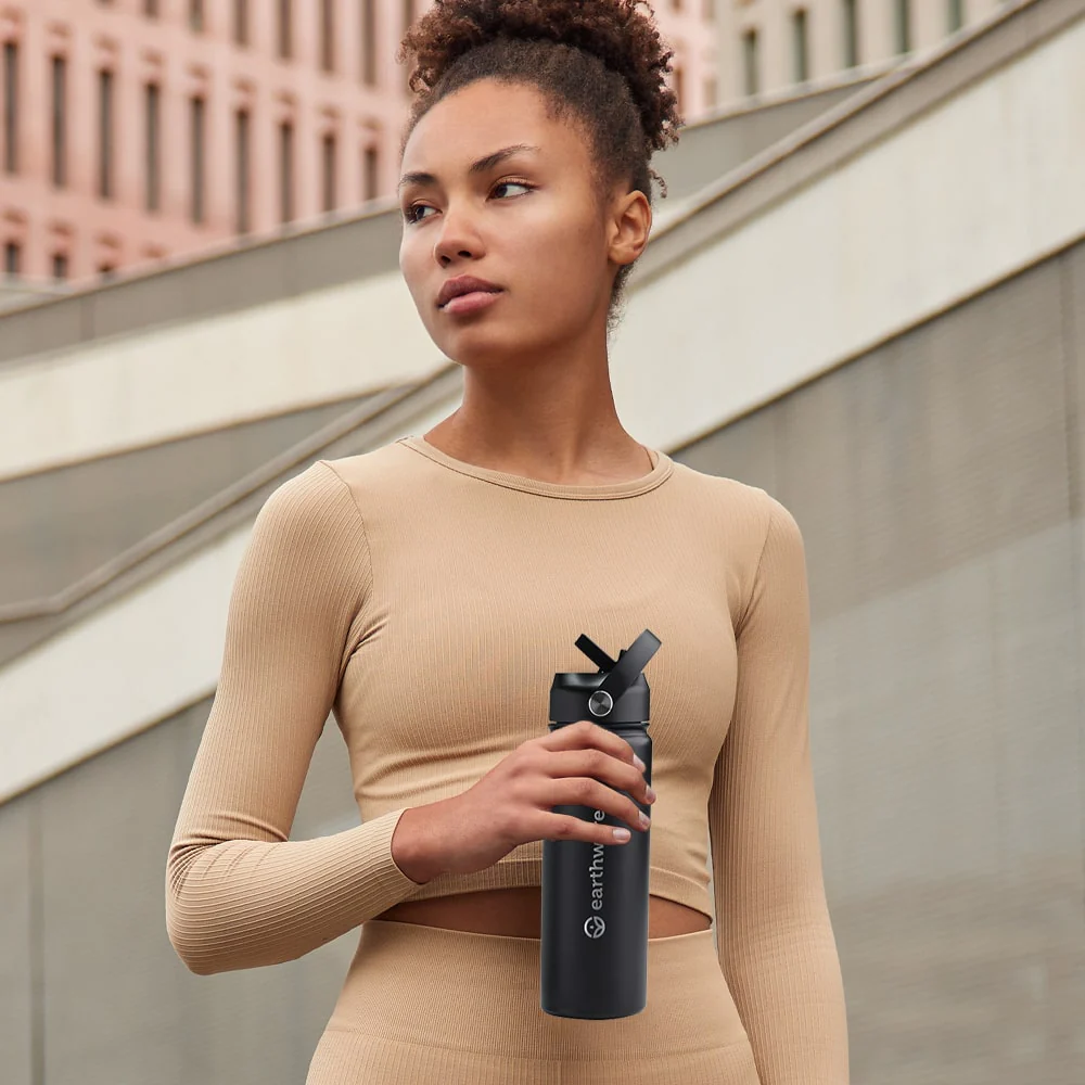 Premium Insulated Water Bottle with 2 x Caps - Black (550ml) - Image 7